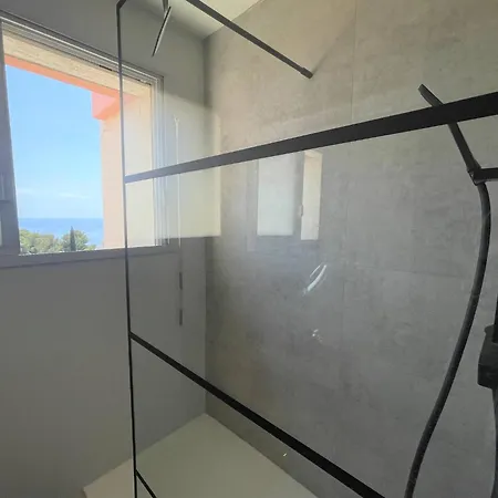 Cap D Ail Monaco קאפ ד'איי